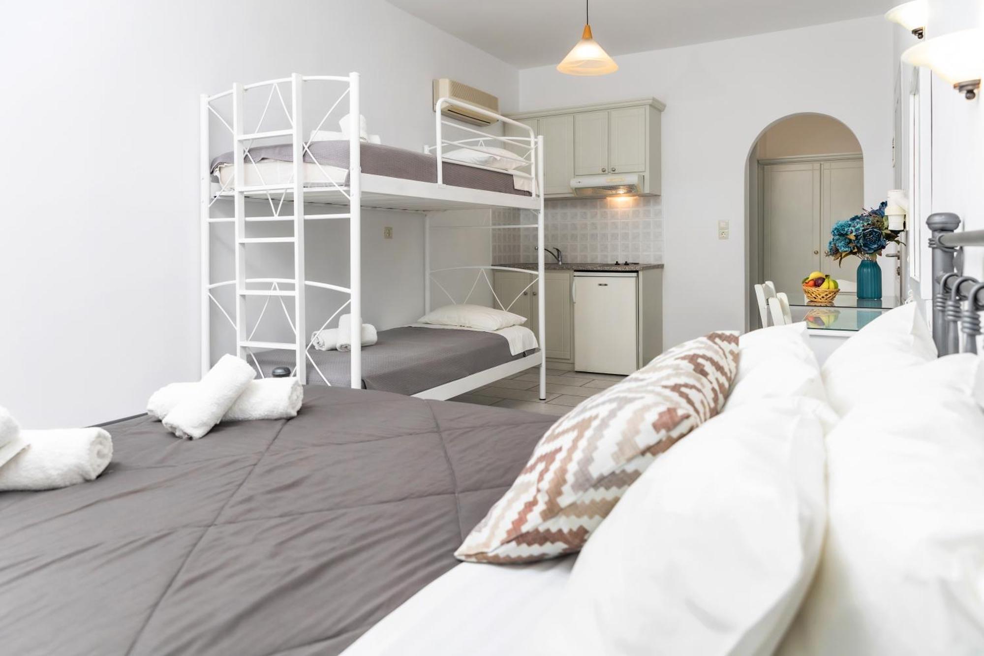 Depis Studios & Apartments Naxos City Kültér fotó