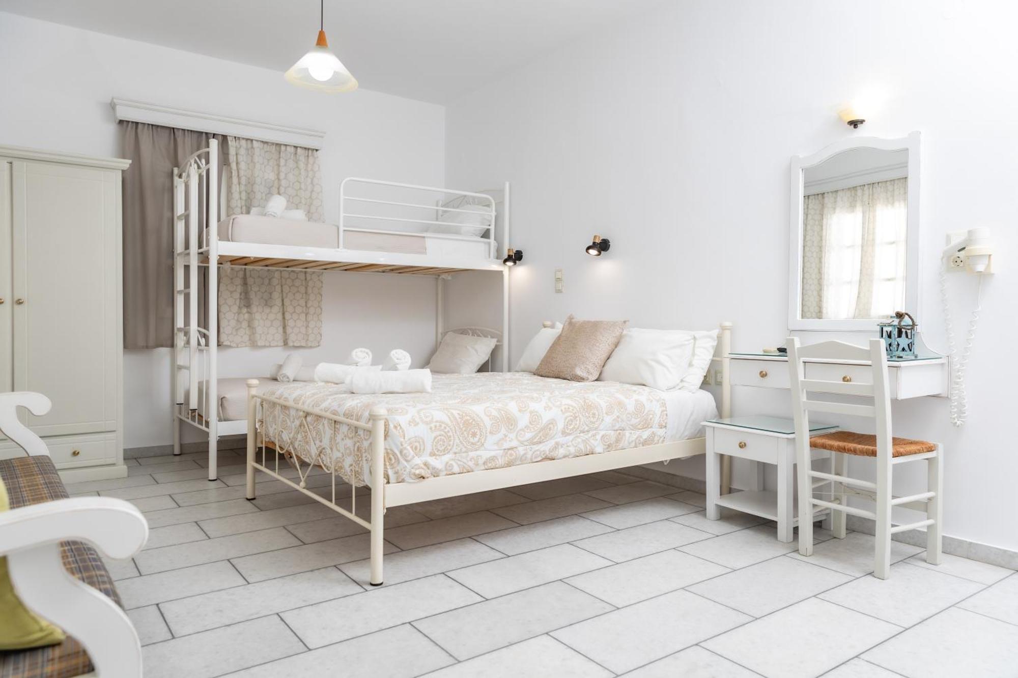 Depis Studios & Apartments Naxos City Kültér fotó