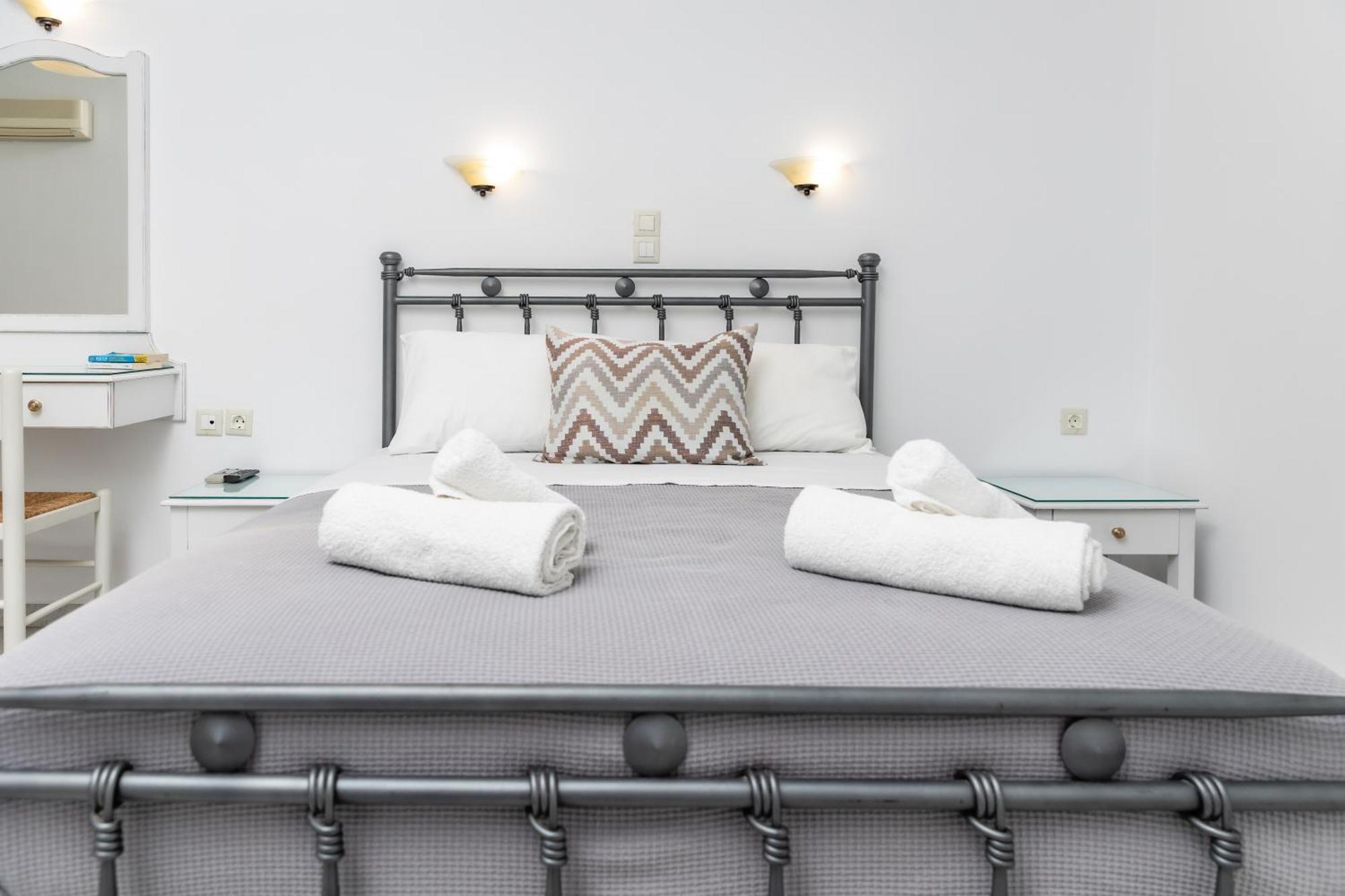 Depis Studios & Apartments Naxos City Kültér fotó